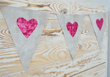 ПРАЗДНИЧНАЯ ГИРЛЯНДА С ФЛАЖКАМИ СВОИМИ РУКАМИ!