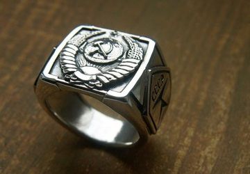 Мужские кольца и печатки из золота и серебра