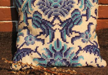 Декоративная подушка "Гжель"