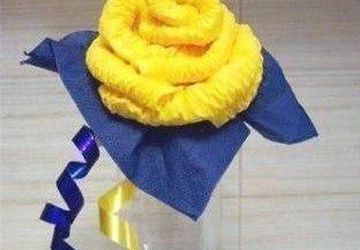 Цветы из салфеток своими руками