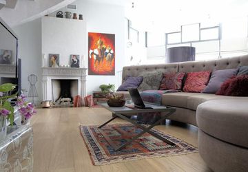 Как облагородить интерьер своими руками