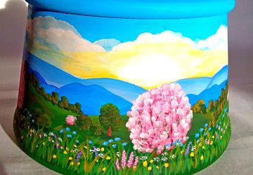 Емкость с росписью " яблони в цвету на рассвете"