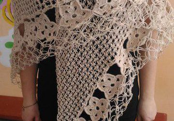 Оригинальные шали ручной вязки