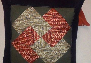 Интерьерная подушка