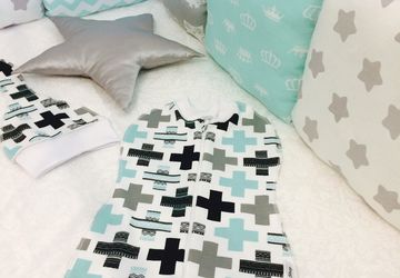 Бортики в кроватку и постельное бельё