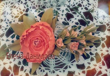 венок с цветами