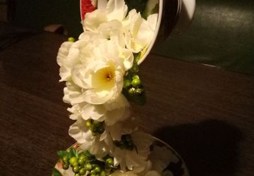 Цветочный водопад