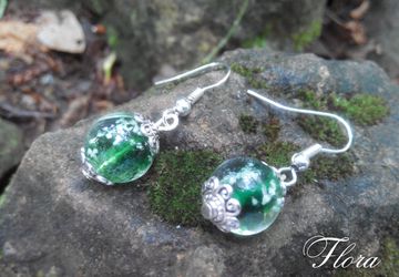 Серьги с бусинами лэмпворк