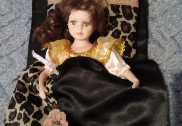 постель для куклы