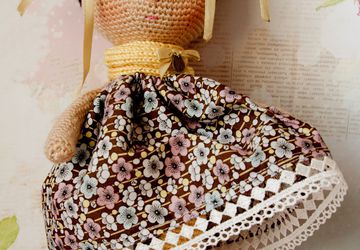 Куколка Хлоя