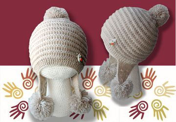 Вязаная шапка-ушанка для девочки