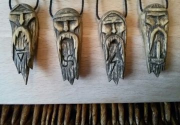 Кулоны "боги".