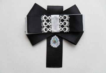 Брошь ручной работы