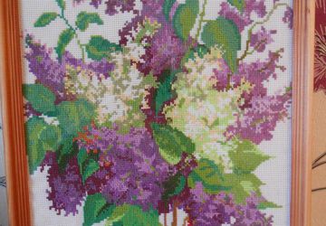 Вышитая картина "Сирень"