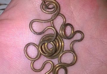 Фантазийный кулон "Вязь"