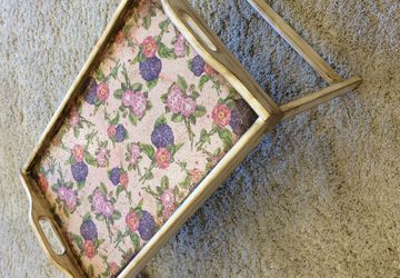 Столик-поднос для завтра