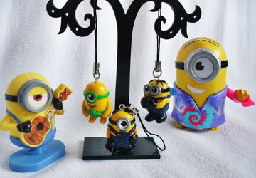 брелоки миньоны