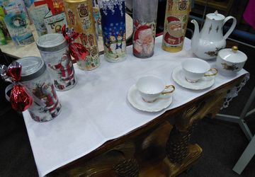 Чемодан подарков