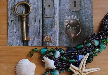 Винтажных ключ и авторская открытка