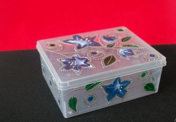 Витражная роспись на коробке