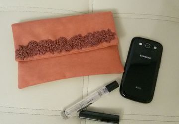 Клатч кирпичного цвета