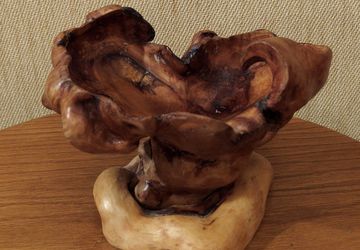 Малютка. Контрастная ваза из капа