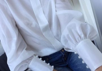 Белая блузка из хлопка