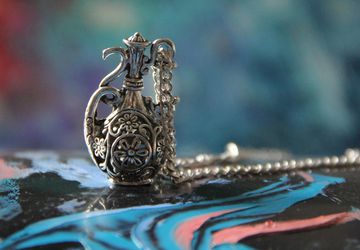 Кулон "Кувшин"