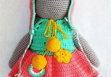 Вязаная кукла