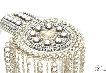 Эполеты из бисера, канители и цепей "Бело-серебристые"