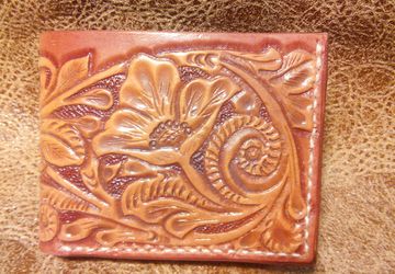 Портмоне с тиснением шеридан