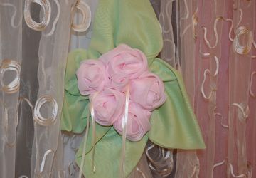 Розы из ткани