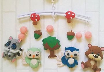 Мобиль из фетра