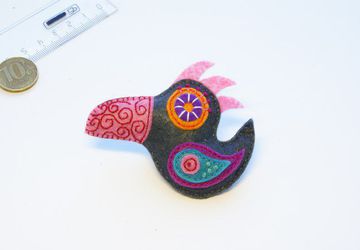 Брошь "Сказочный тукан"