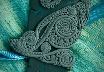 Кулон "Мраморная филигрань"