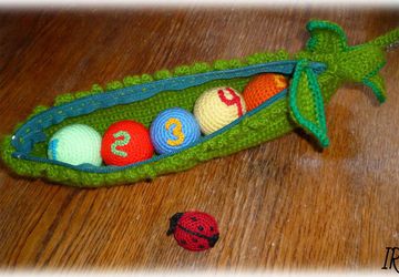 Развивающая игрушка "Горошек"