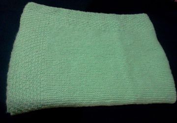 Вязанный детский плед