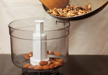 Готовим ВКУСНЕЙШИЕ козинаки из овсяных хлопьев!