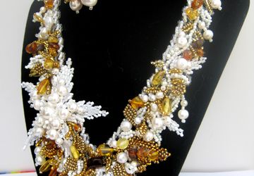 Украшение из натуральных камней "Звезда"