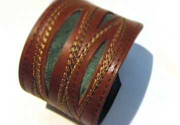 Кожаный браслет "Лесная сказка"
