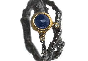 Серебряное кольцо с иолитом