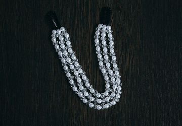 Нити из бисера и бусин на гребешках №2