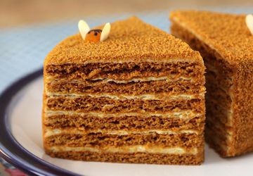 С выпечкой на "ты". Торт-медовик