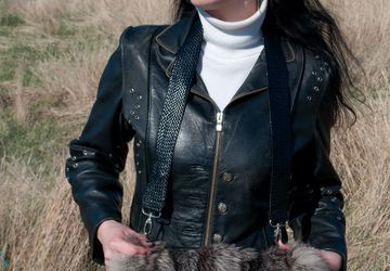 СУМКА-МУФТА ИЗ НАТУРАЛЬНОГО МЕХА И КОЖИ