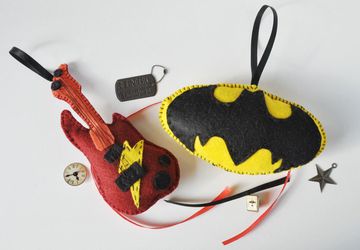 Забавные брелки для любимых мальчишек