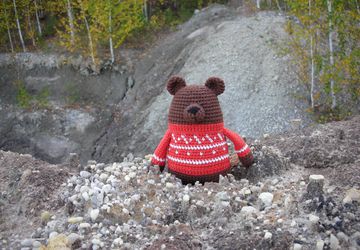 Вязанный гималайский медведь "Ванька"