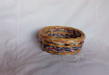 КОНФЕТНИЦА ПЛЕТЕНАЯ КРУГЛАЯ "ЦВЕТНОЕ НАСТРОЕНИЕ", №2