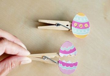 Игрушка для детей «Пасхальное яйцо» из прищепки.