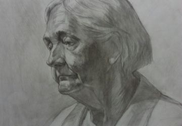 портрет пожилой женщины