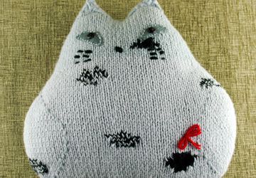 Подушка-игрушка "Японский Кот "